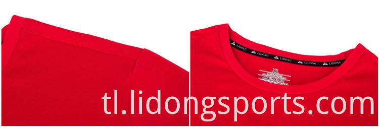 Pakyawan na disenyo gamit ang iyong sariling logo mataas na kalidad na bulk blangko ng mga t-shirt ng paaralan